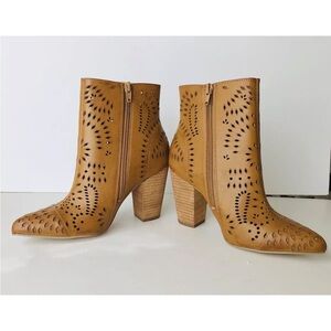 Carlos by Carlos Santana Ankle Boots Women's size 6M TARYN Booties Heels Brown